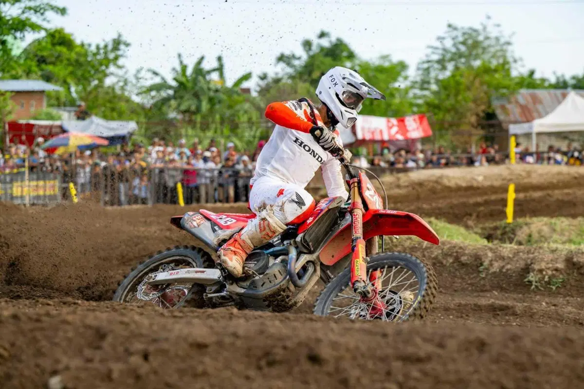 MXGP #12. Indonesia BIS. Herlings e L. Coenen non negoziabili [GALLERY-VIDEO] (12)