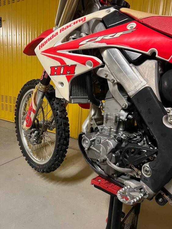 Honda CRF 250 R (2011 - 12) (3)