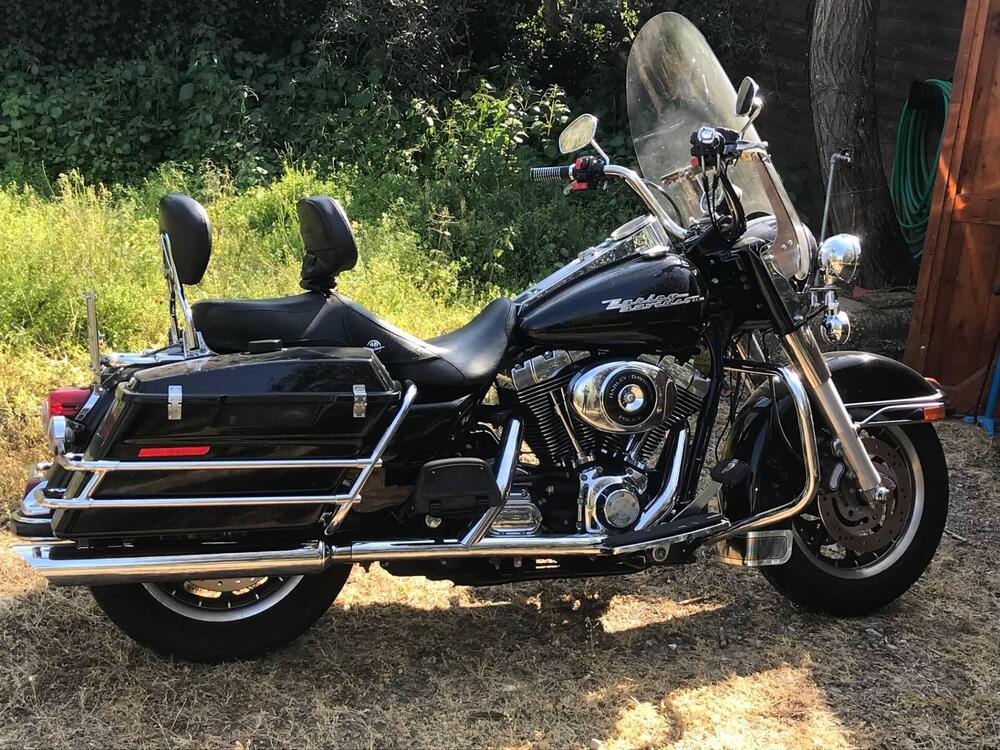 Harley-Davidson 1450 Road King Classic (2006 - 07) - FLHRCI