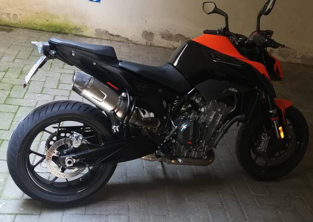 KTM 890 Duke (2021 - 23) (4)