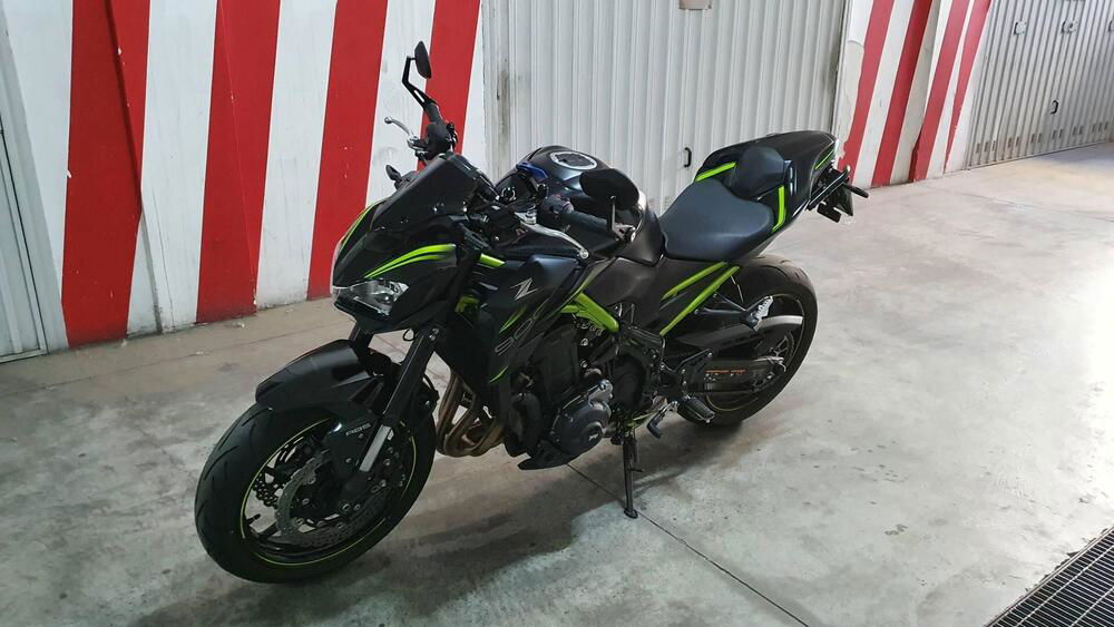 Kawasaki Z 900 (2019) (2)