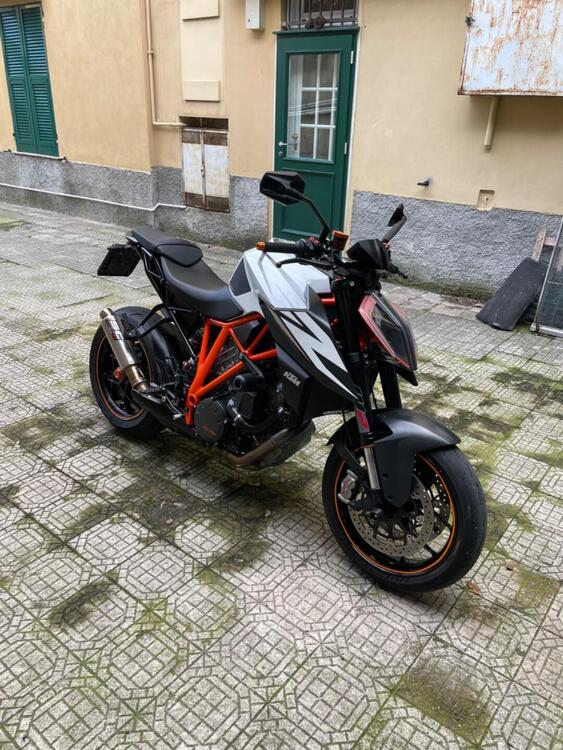 KTM 1290 Super Duke R (2019)