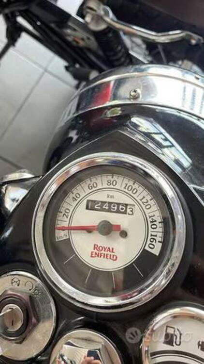 Royal Enfield Bullet 500 EFI STD - Entry Level (2017 - 20)