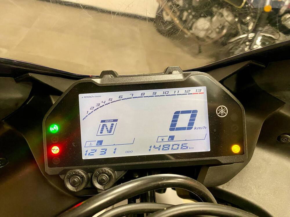 Yamaha YZF R3 (2021 - 24) (5)