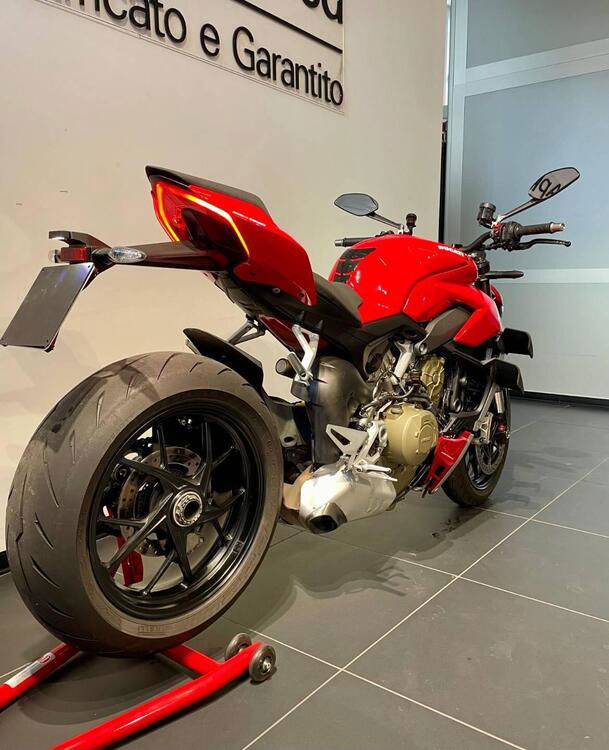 Ducati Streetfighter V4 1100 (2021 - 22) (4)