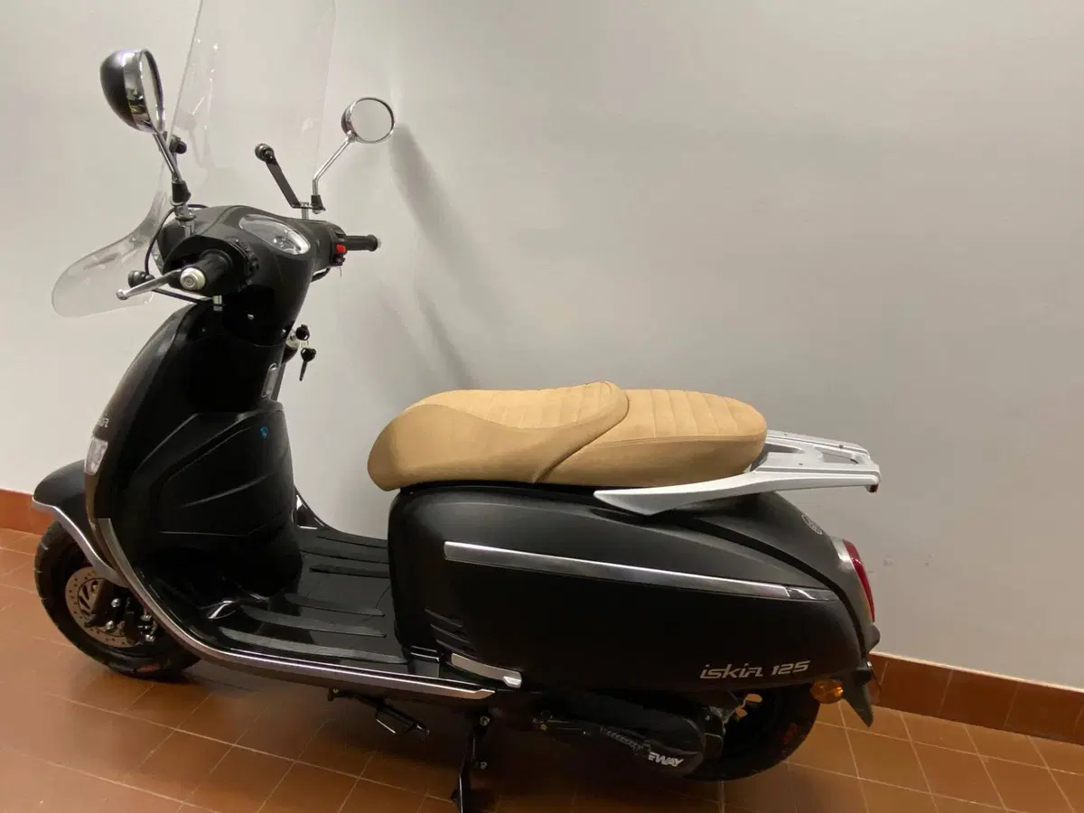 Keeway Motor Iskia 125 (2023 - 26) (4)