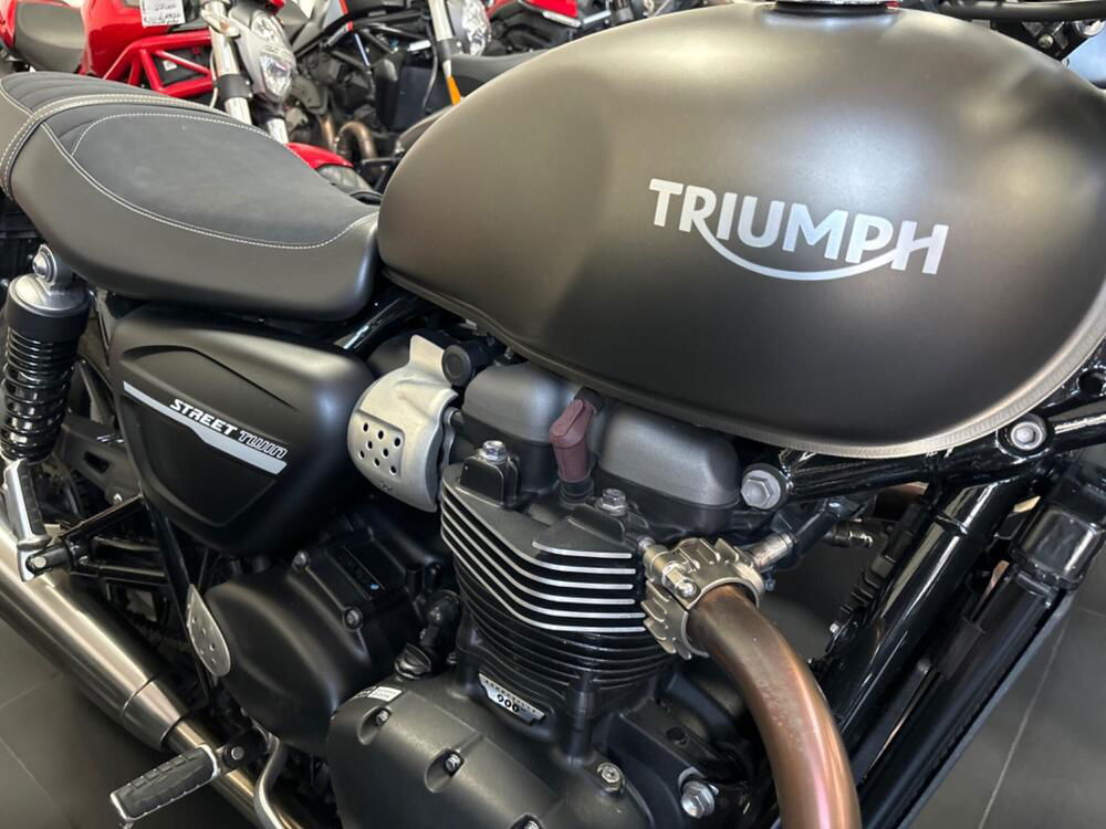 Triumph Street Twin 900 (2019 - 20) (2)