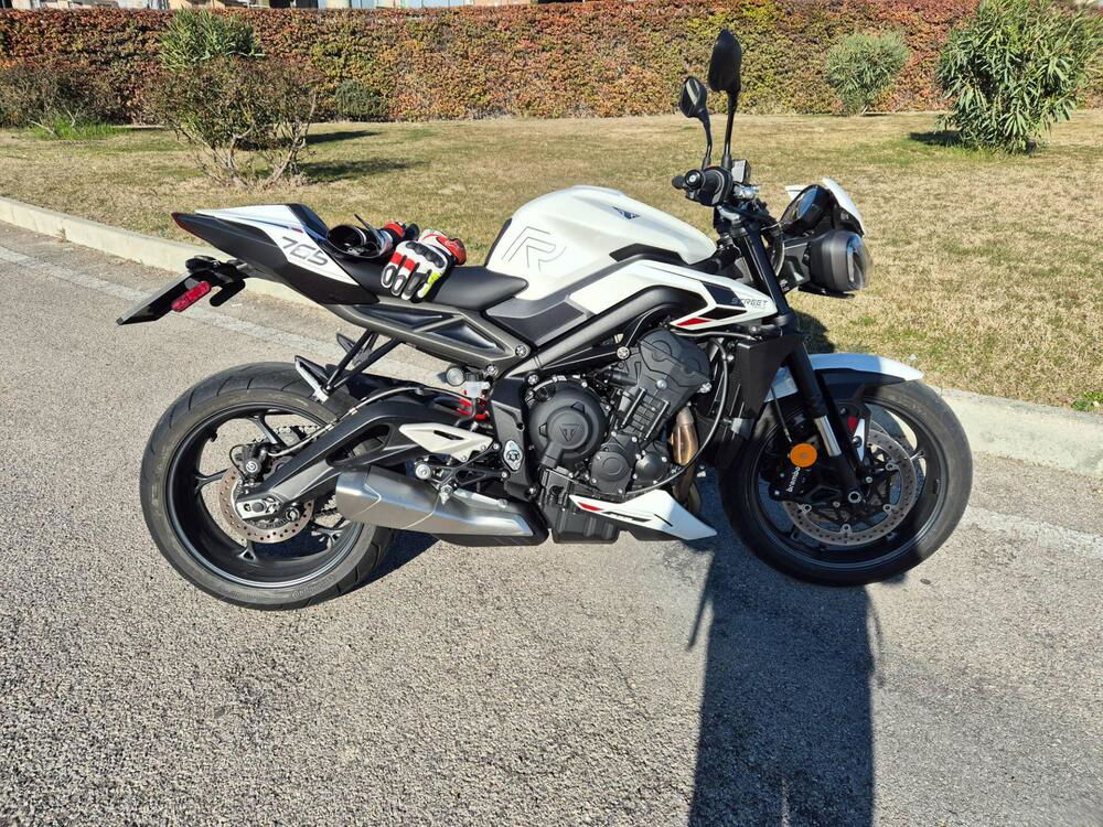 Triumph Street Triple R (2020 - 23)