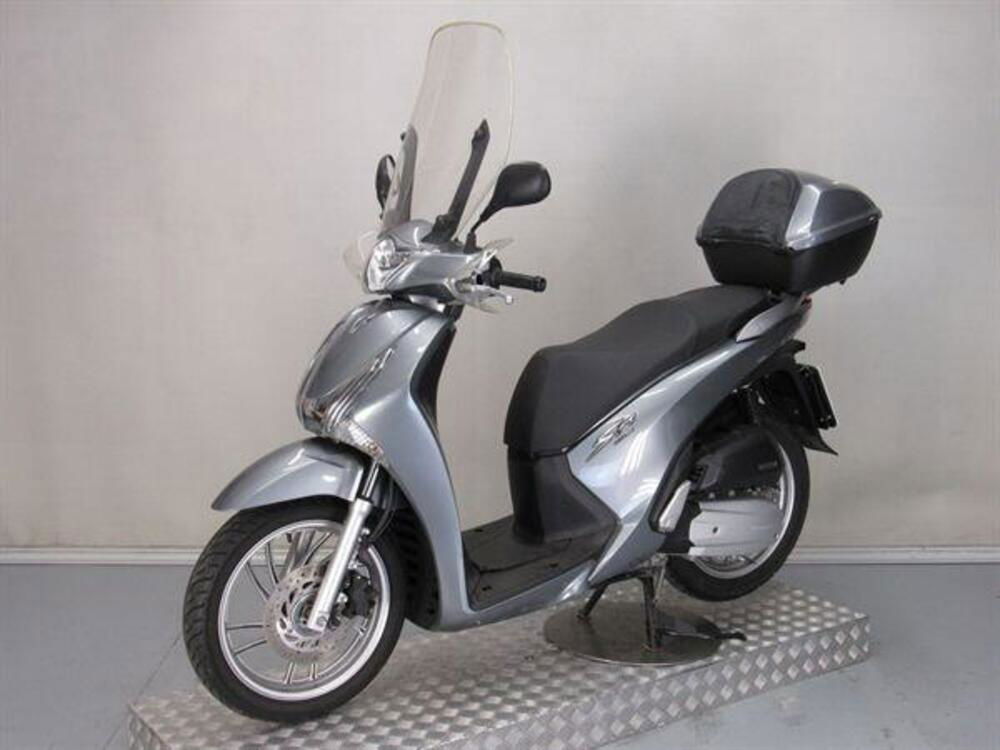 Honda SH 150 i ABS (2013 - 16) (3)