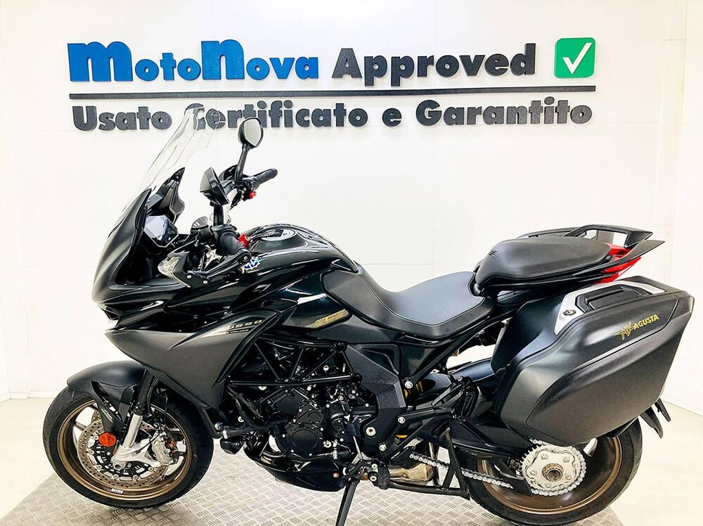 MV Agusta Turismo Veloce 800 Lusso SCS (2021 - 24) (5)