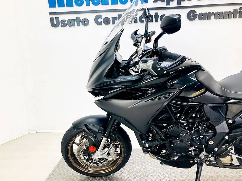 MV Agusta Turismo Veloce 800 Lusso SCS (2021 - 26) (14)