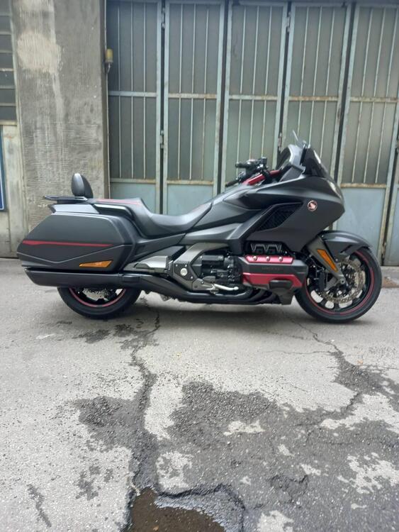 Honda GL 1800 Gold Wing DCT (2020) (2)