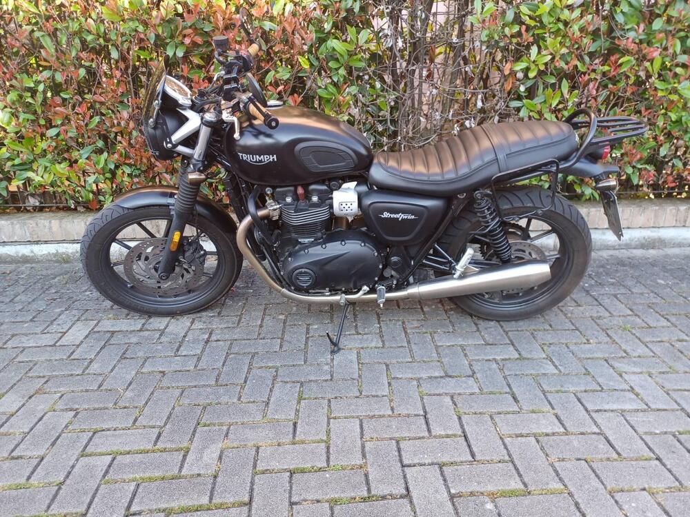 Triumph Street Twin 900 (2017 - 18)