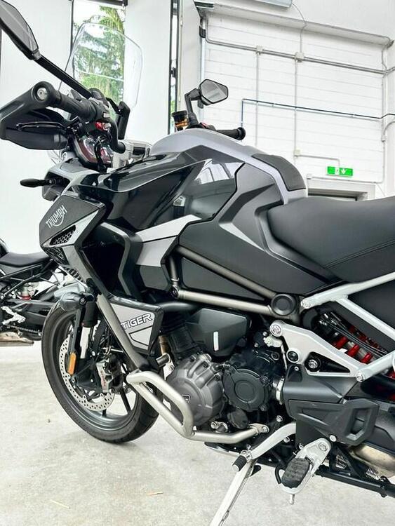 Triumph Tiger 1200 GT Explorer (2022 - 23) (2)