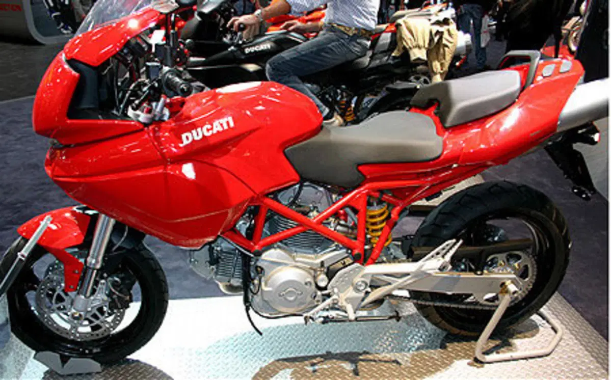 Intermot 2004: belle moto lassù a Monaco  (40)