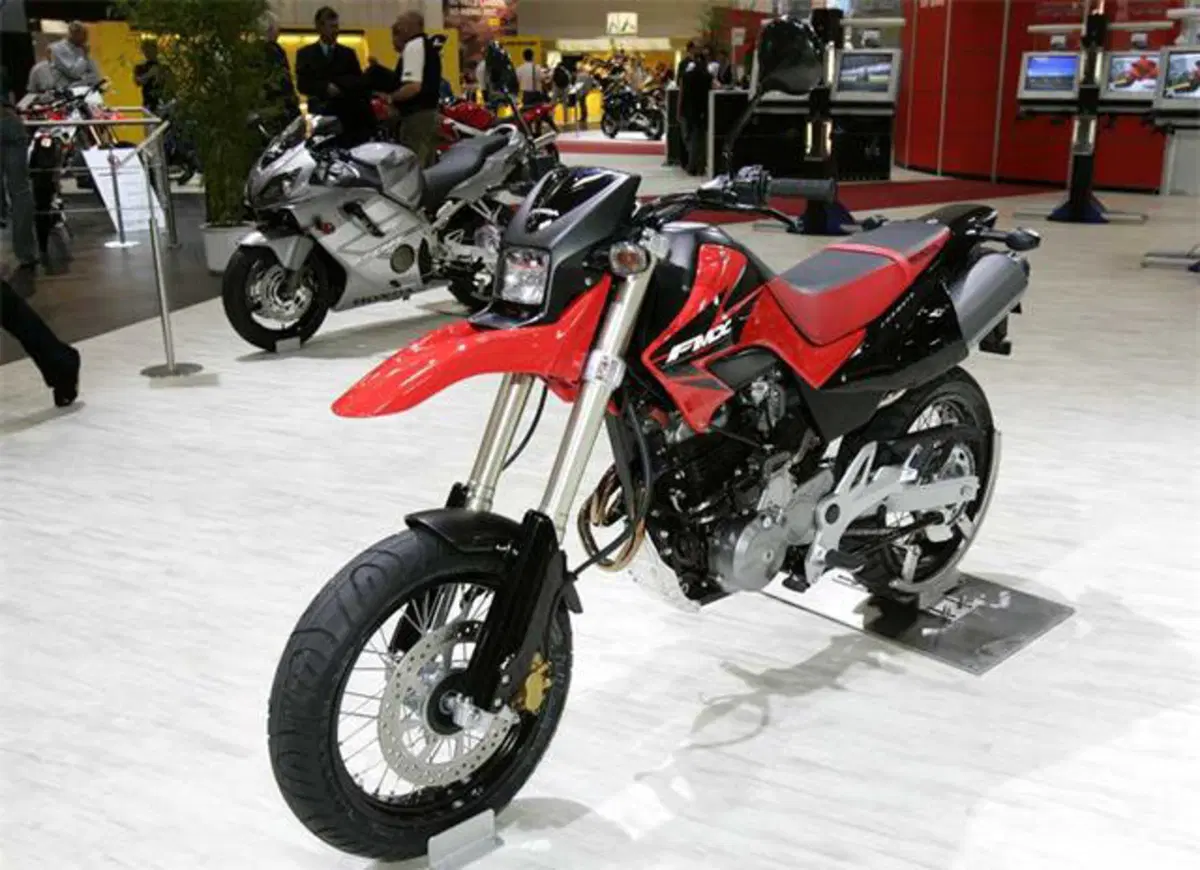 Intermot 2004: belle moto lassù a Monaco  (49)