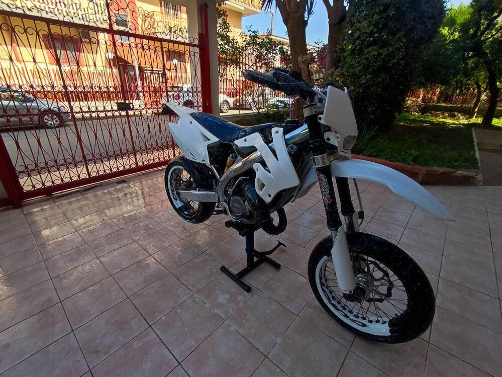 Tm Moto EN 125 (2012) (2)