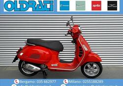 Vespa GTS 300 Hpe (2021 - 22) usata