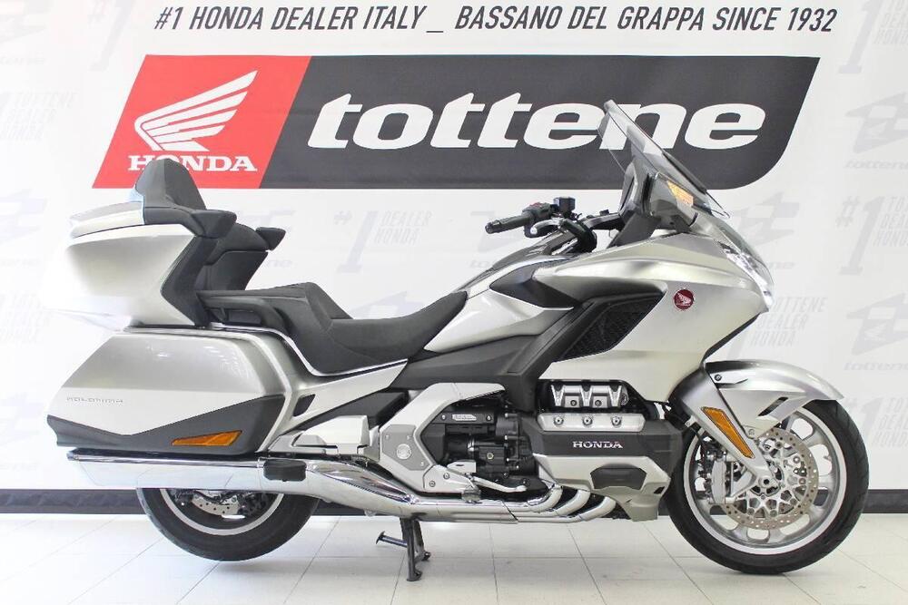 Honda GL 1800 Gold Wing Tour DCT & Airbag (2022 - 24)