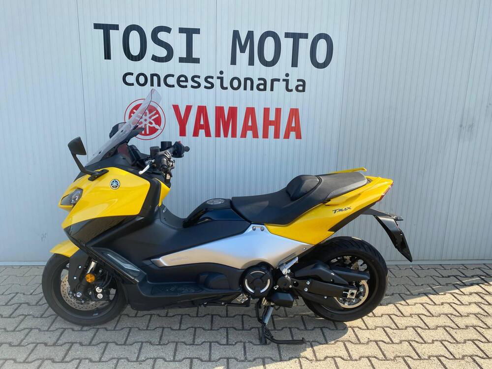 Yamaha T-Max 560 (2022 - 24) (3)