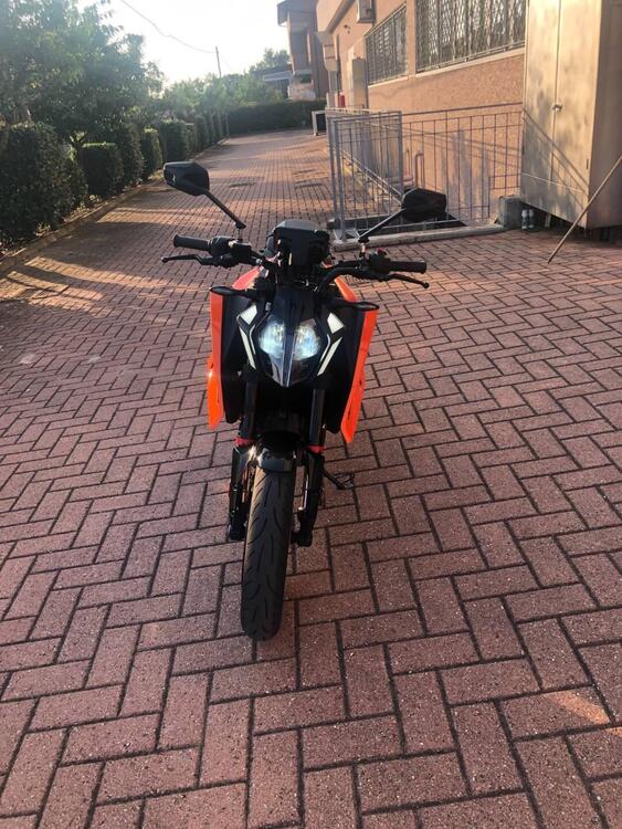 KTM 390 Duke (2024) (2)