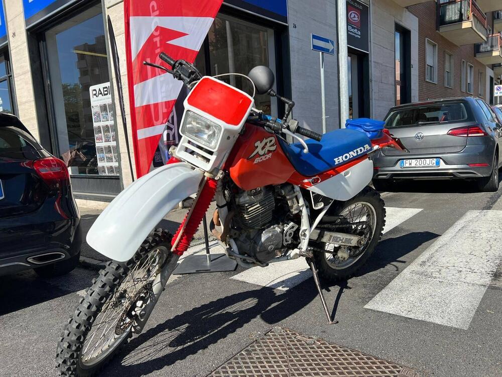 Honda Xr 600 R (2)