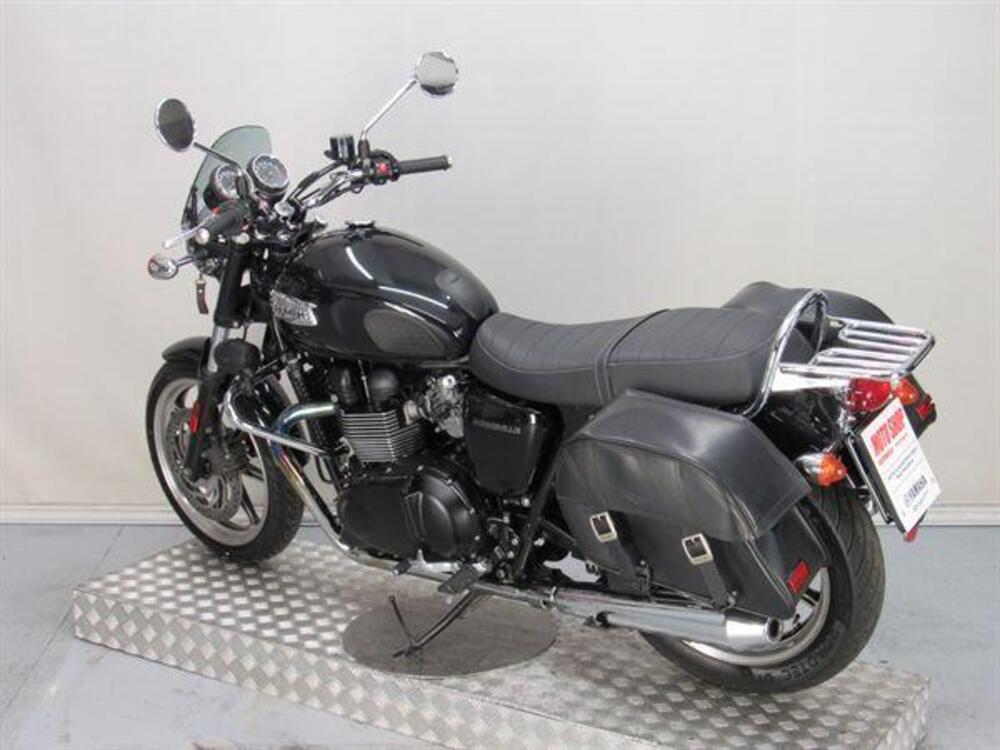 Triumph Bonneville T100 SE (2014) (4)