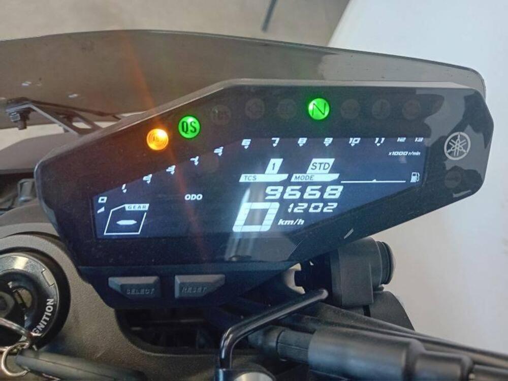 Yamaha MT-09 SP (2018 - 20) (3)