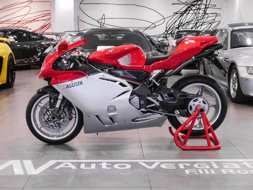 MV Agusta F4 750 S (2000 - 02) (4)