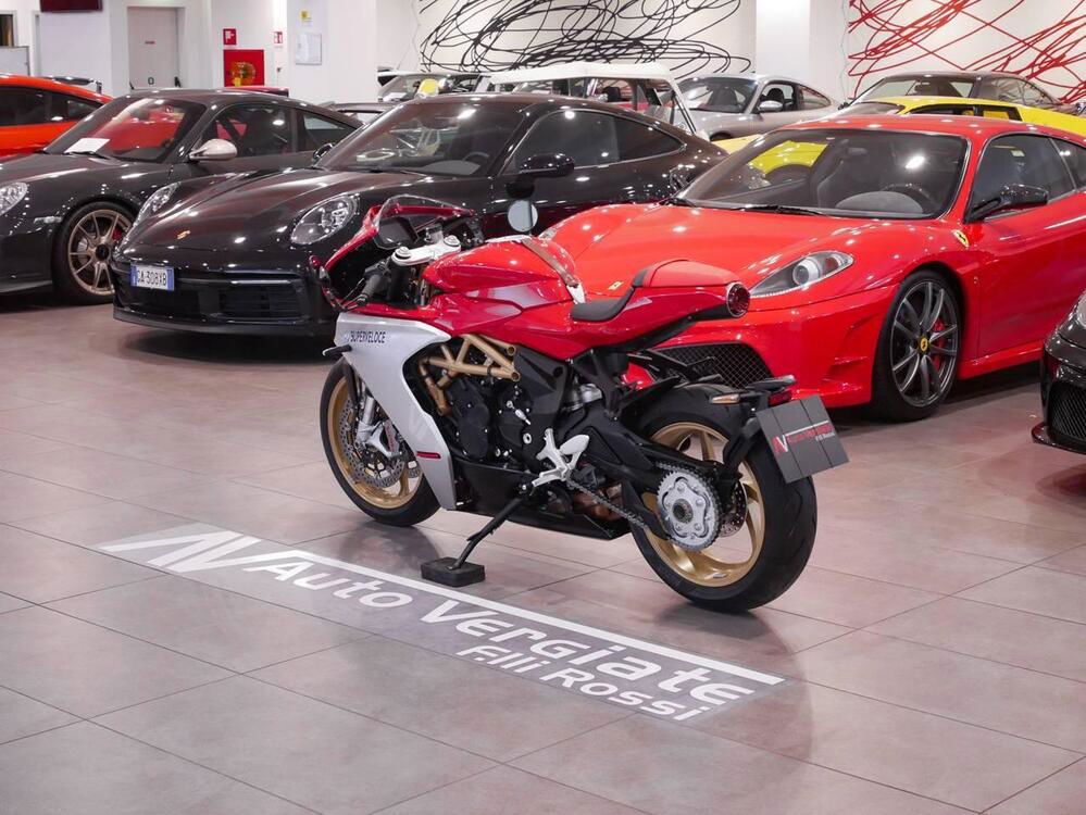 MV Agusta Superveloce 800 S (2021 - 24) (5)