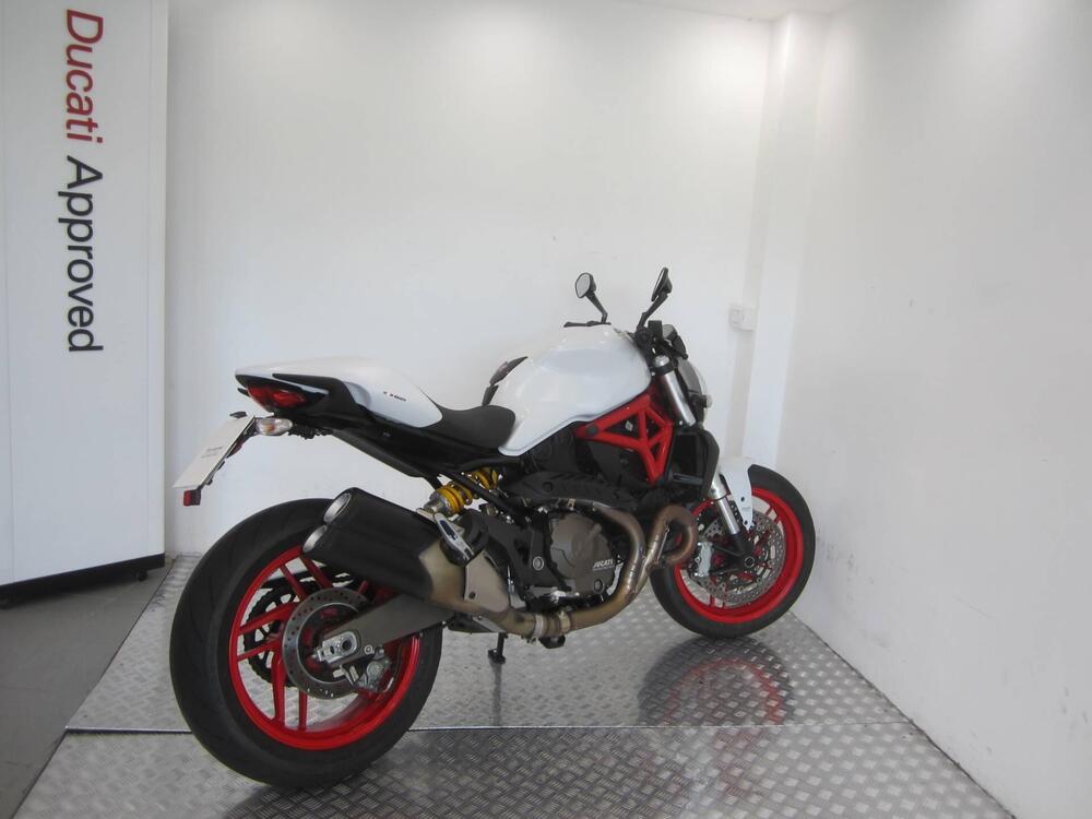 Ducati Monster 821 ABS (2014 - 17) (4)