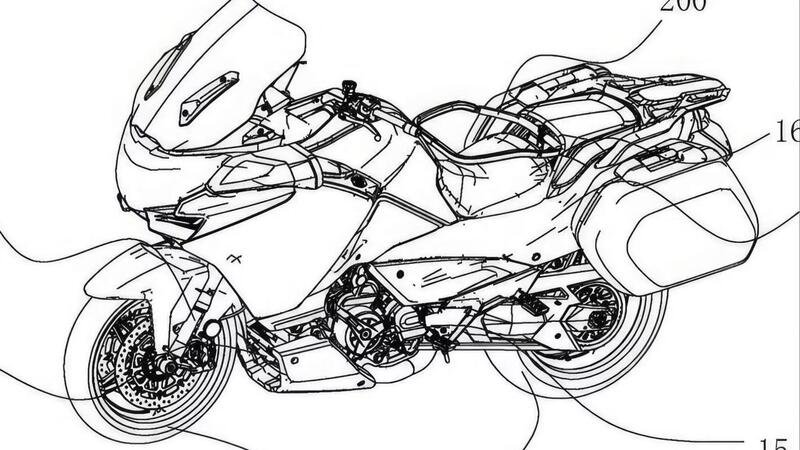 In moto come alle giostre; da parte di CF Moto lo studio per le cinture di sicurezza 