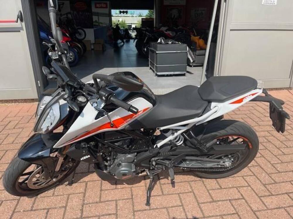 KTM 390 Duke (2021 - 23)