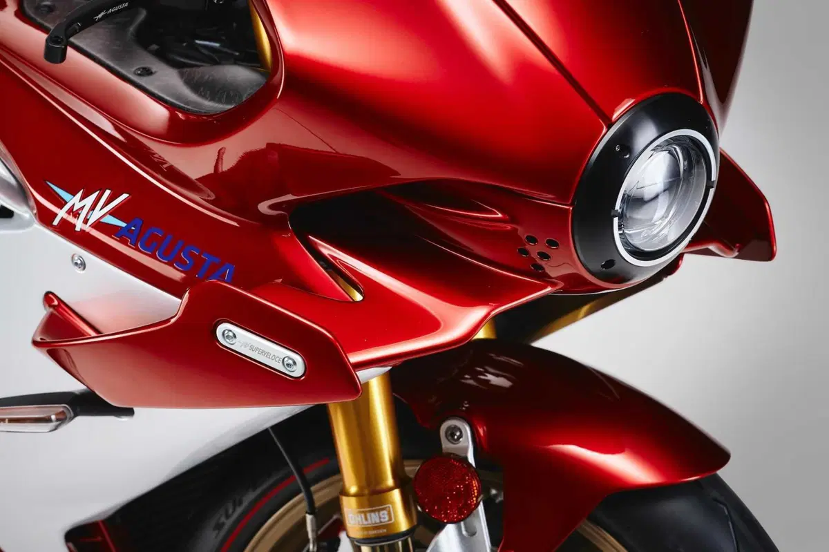 MV Agusta Superveloce 1000 Serie Oro: Alta Gioielleria [GALLERY] (11)
