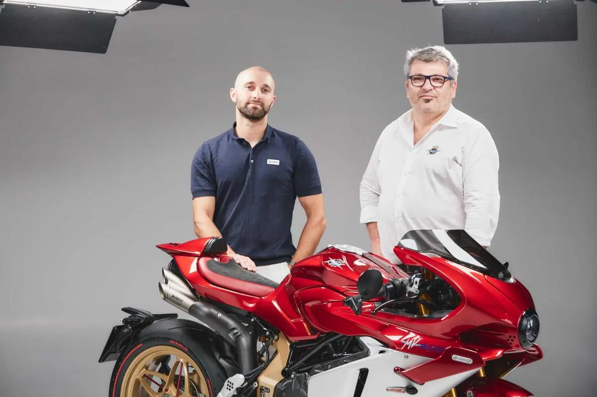 MV Agusta Superveloce 1000 Serie Oro: Alta Gioielleria [GALLERY] (22)