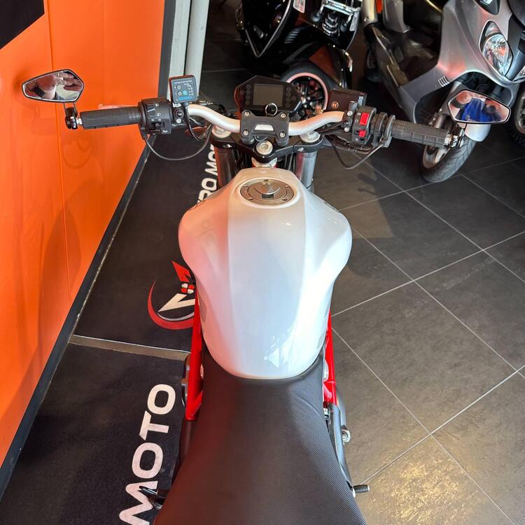 Benelli BN 302 S (2019 - 20) (3)