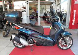 Piaggio Beverly 300 Hpe (2021) usata