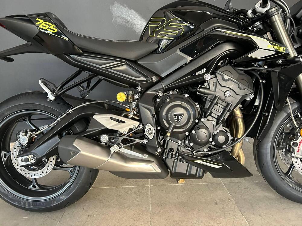 Triumph Street Triple 765 RS (2023 - 24) (5)