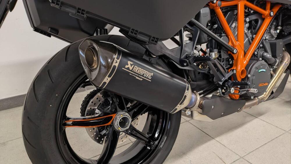 KTM 1290 Super Duke GT (2022 - 24) (4)