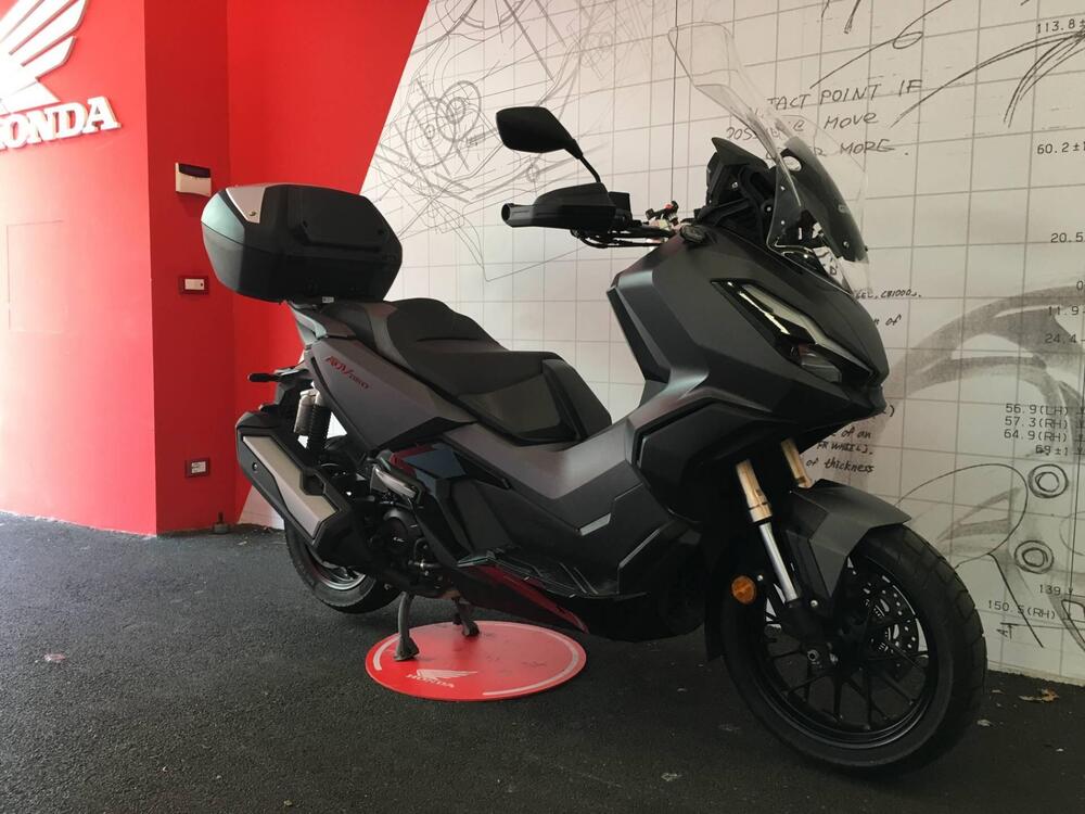 Honda ADV 350 (2022 - 24) (4)