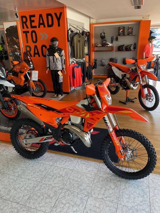 KTM EXC 250 Six Days (2025)