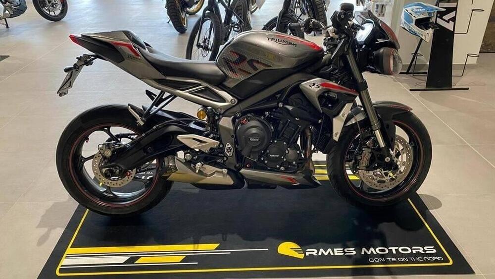 Triumph Street Triple RS (2020 - 22) (2)