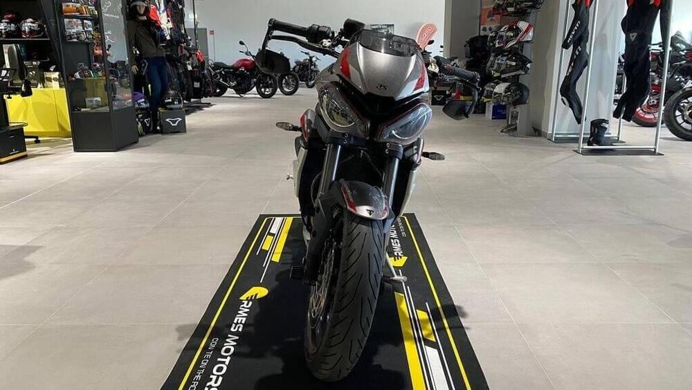 Triumph Street Triple RS (2020 - 22) (5)