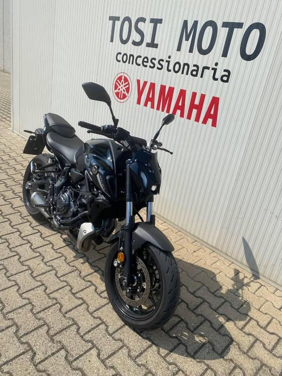 Yamaha MT-07 Pure (2023 - 24) (2)