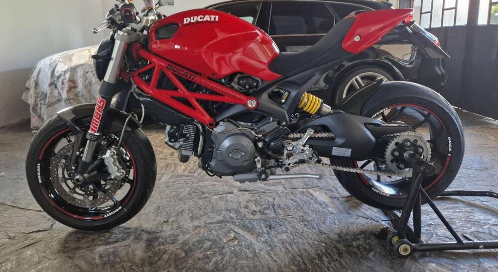 Ducati Monster 1100 (2009 -10)