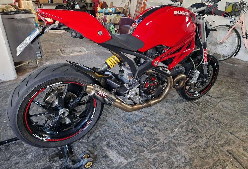 Ducati Monster 1100 (2009 -10) (2)