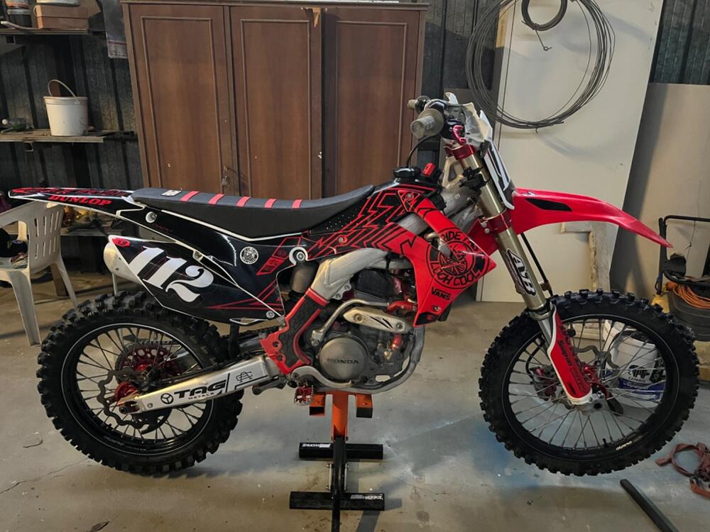 Honda CRF 250 R (2017) (2)