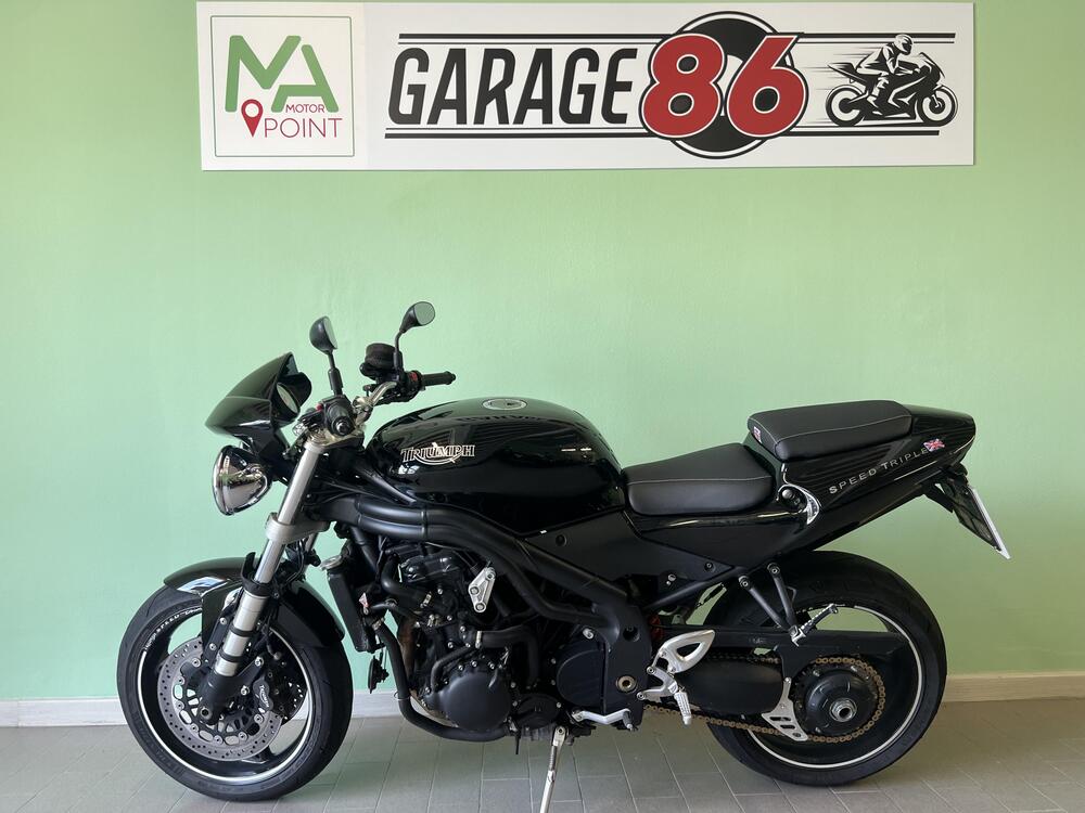 Triumph Speed Triple 955 (2002 - 04)