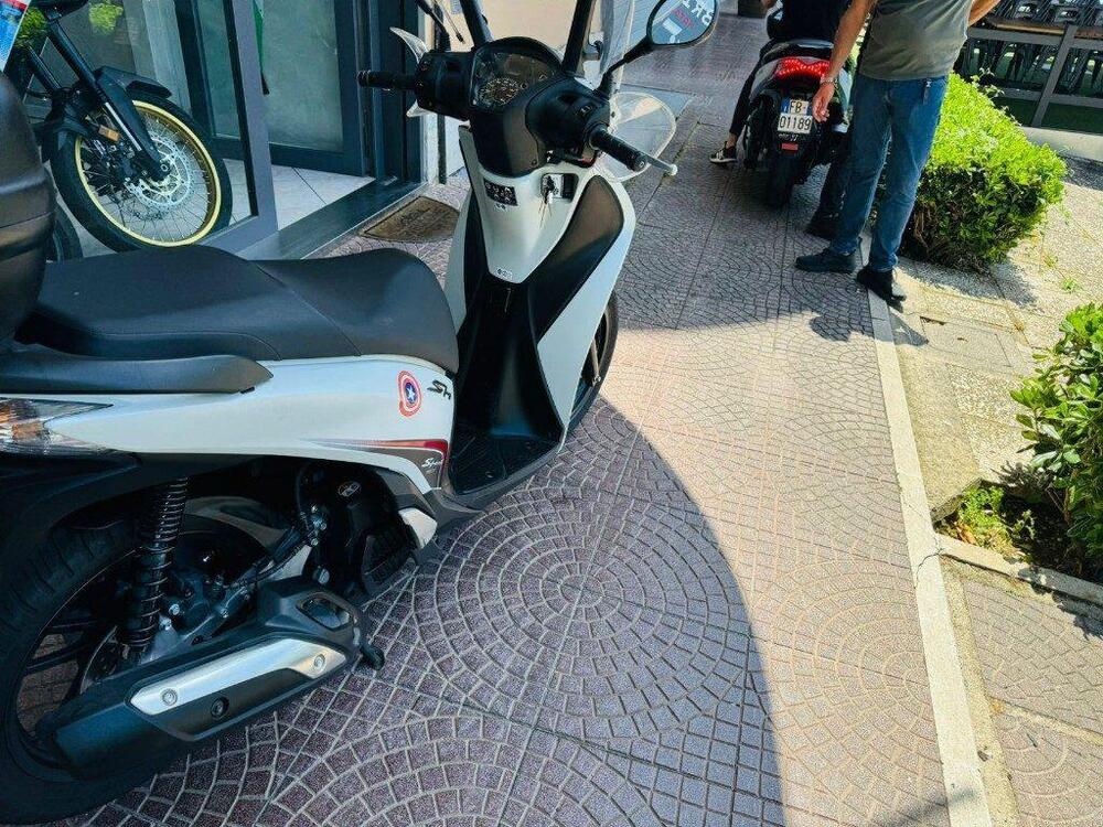 Honda SH 150 i (2017 - 19) (4)