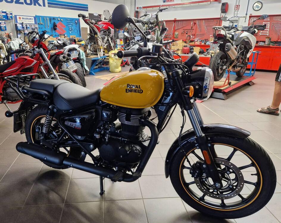 Royal Enfield Meteor 350 Fireball (2021 - 24)